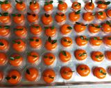 Foto langkah ke 9 dari resep Kueku bentuk jeruk/bisa untuk onde-onde.