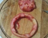 Foto del paso 2 de la receta: Rueditas de tomate y huevo