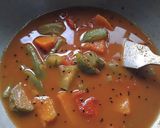 A picture of step 5 of Parshe Fish curry.