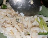 Foto langkah ke 3 dari resep Pepes jamur tiram dengan nasi.