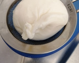 Foto del paso 2 de la receta: Ensalada de pera caramelizada y burrata