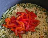 Foto del paso 5 de la receta: Arroz "con cosas" en arrocera electrónica