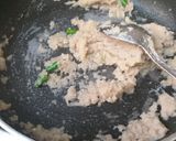 A picture of step 2 of Chicken malai mathi.