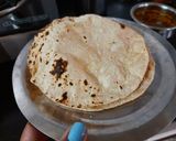 A picture of step 3 of Kathiya wadi fulka roti.