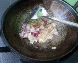 Foto langkah ke 3 dari resep Kerapu Goreng Masak Kecap.