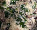 รูปขั้นตอนการทำที่ 8 ของ Egg drop soup : ซุปไข่ใส่ผักโขม ค่า 🥚