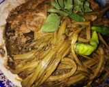 صورة لخطوة 4 من وصفة دولمة اليوم ملفوف وورق السلق 🍽️