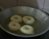 Foto langkah ke 7 dari resep Donat kentang Empuk ngembang.