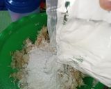 Foto langkah ke 10 dari resep Kroket kentang tahu isi sosis.