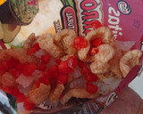 Foto del paso 2 de la receta: Botana tijuanense(chicharrones locos)