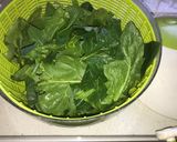 Foto del paso 1 de la receta: Ensalada de espinacas con champiñones