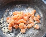 Foto langkah ke 2 dari resep Salmon Butter MPASI / Baby Menu.