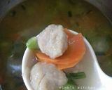 Foto langkah ke 3 dari resep Sayur oyong baso n wortel.