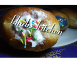 A picture of step 10 of Super soft filled and glazed doughnut.