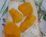 Foto langkah ke 2 dari resep Sandwich mangga bekal anak sekolah.