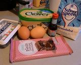 Foto langkah ke 1 dari resep Fudgy Marmer Brownies.