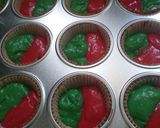 Foto del paso 3 de la receta: Cupcakes Aguateros con sorpresa!