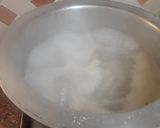 A picture of step 3 of Boil rice.