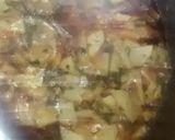 A picture of step 6 of Aalu methi ka salan with chupri roti🥔🥦🌶.
