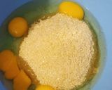 Foto langkah ke 2 dari resep Bolu kukus labu kuning.