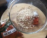 A picture of step 1 of Peri peri paneer masala oats.