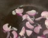 A picture of step 2 of Matar Paneer.