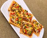 A picture of step 2 of Bread pizza.