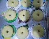 Foto langkah ke 5 dari resep Donat Maizena keju & seres.
