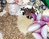 A picture of step 1 of Mutton yakhni pulao.