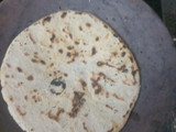 બાજરી ના રોટલા (Bajri rotla Recipe in Gujarati)
