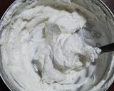 A picture of step 2 of Steamed Yoghurt Dessert.