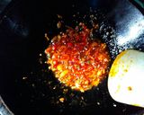 Foto langkah ke 3 dari resep Nasi goreng saus udang.