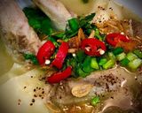 Hình bước làm 3 của món Hoành Thánh Lá Nấu Sườn Cọng, Củ Cải Muối