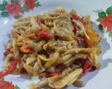 Foto langkah ke 3 dari resep Tumis Jamur Tiram.