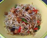 Foto langkah ke 8 dari resep Tumis Cambah Ikan Asin.