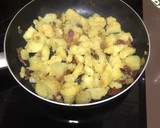 Foto del paso 3 de la receta: Judías verdes con jamón patatas y huevo duro