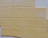 Foto del paso 5 de la receta: Tortellinis rellenos con pasta de jamón