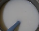 Foto langkah ke 2 dari resep Bubur sumsum super lembut.