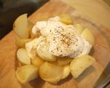 A picture of step 6 of Potato and Egg Salad.