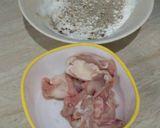 Foto langkah ke 1 dari resep crispy sirloin stripped with worcestershire sauce a.k.a bistik sapi saus kecap inggris alaa me.