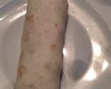 Une image de l'étape 6 de Wraps au poulet pané et fromage.