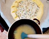 Pas rețetă Tartă rustică (galette) cu ciuperci și brânză 9 fotografie