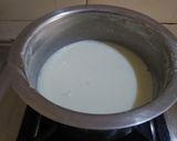 A picture of step 4 of Walnut butterscotch ice -cream.