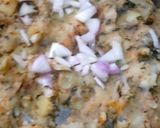 A picture of step 2 of Aloo paratha.
