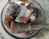 A picture of step 1 of Fried Fish.