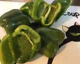 Une image de l'étape 2 de Aubergines,poivrons verts et oignons marinés et grillés.