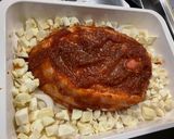 Une image de l'étape 7 de Rouelle de porc au four sauce barbecue.