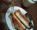 Foto langkah ke 6 dari resep Roti Bakar Mozzarella.