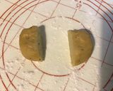 Une image de l'étape 1 de Flans ricotta et noix crème de moutarde (pâte sablée maison aux kiwis).