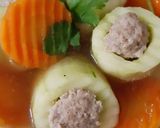 รูปขั้นตอนการทำที่ 2 ของ "แกงจืดแตงกวายัดไส้หมูสับ" 🥒🐷🥣